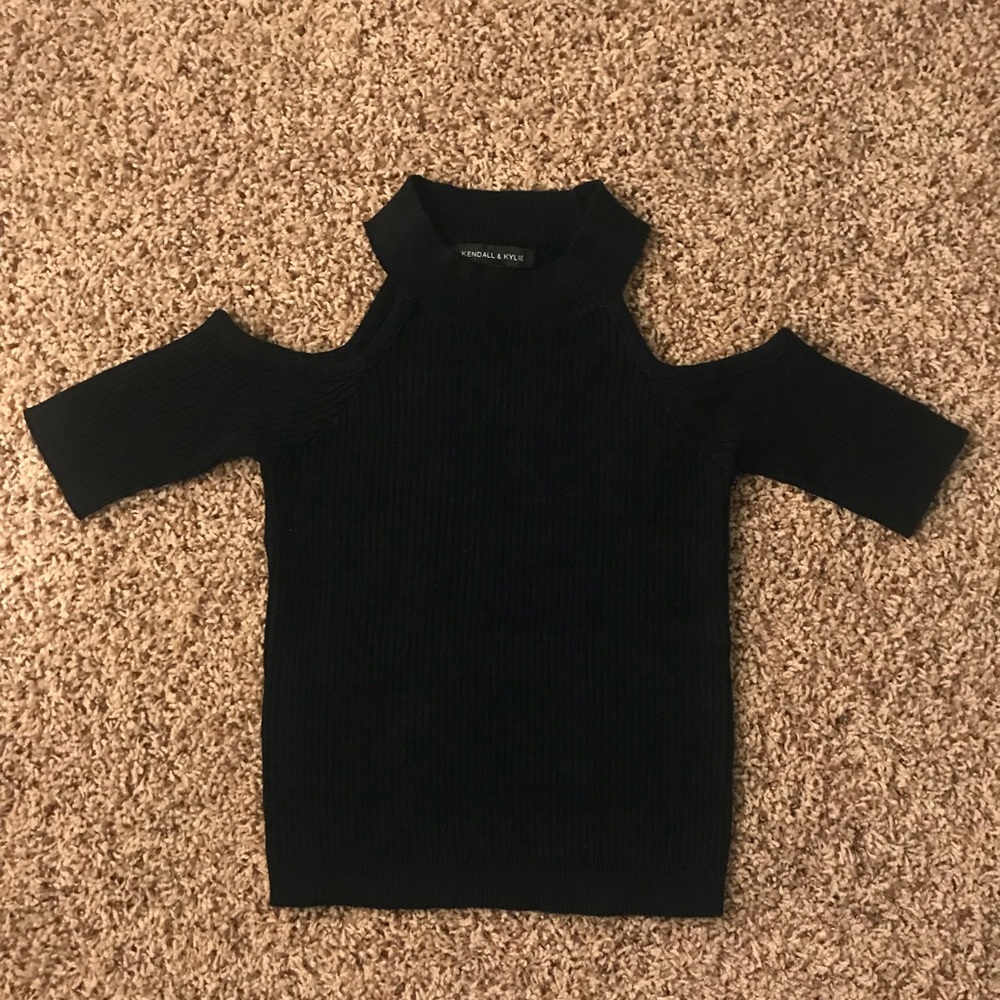Kendall and Kylie XS Black Cold Shoulder Top